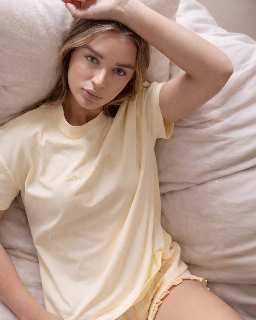 SABEL TEE - Yellow